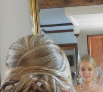 Bridal Detailed Bun