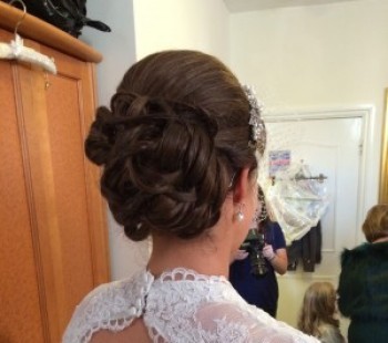 Bridal Detailed Bun